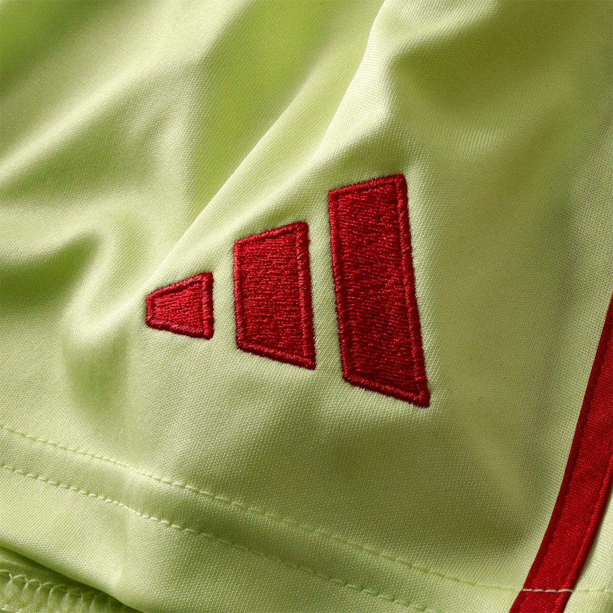 aston villa adidas goalkeeper shorts 2025-26 – kids Collection | Official Aston Villa Kits for Fans